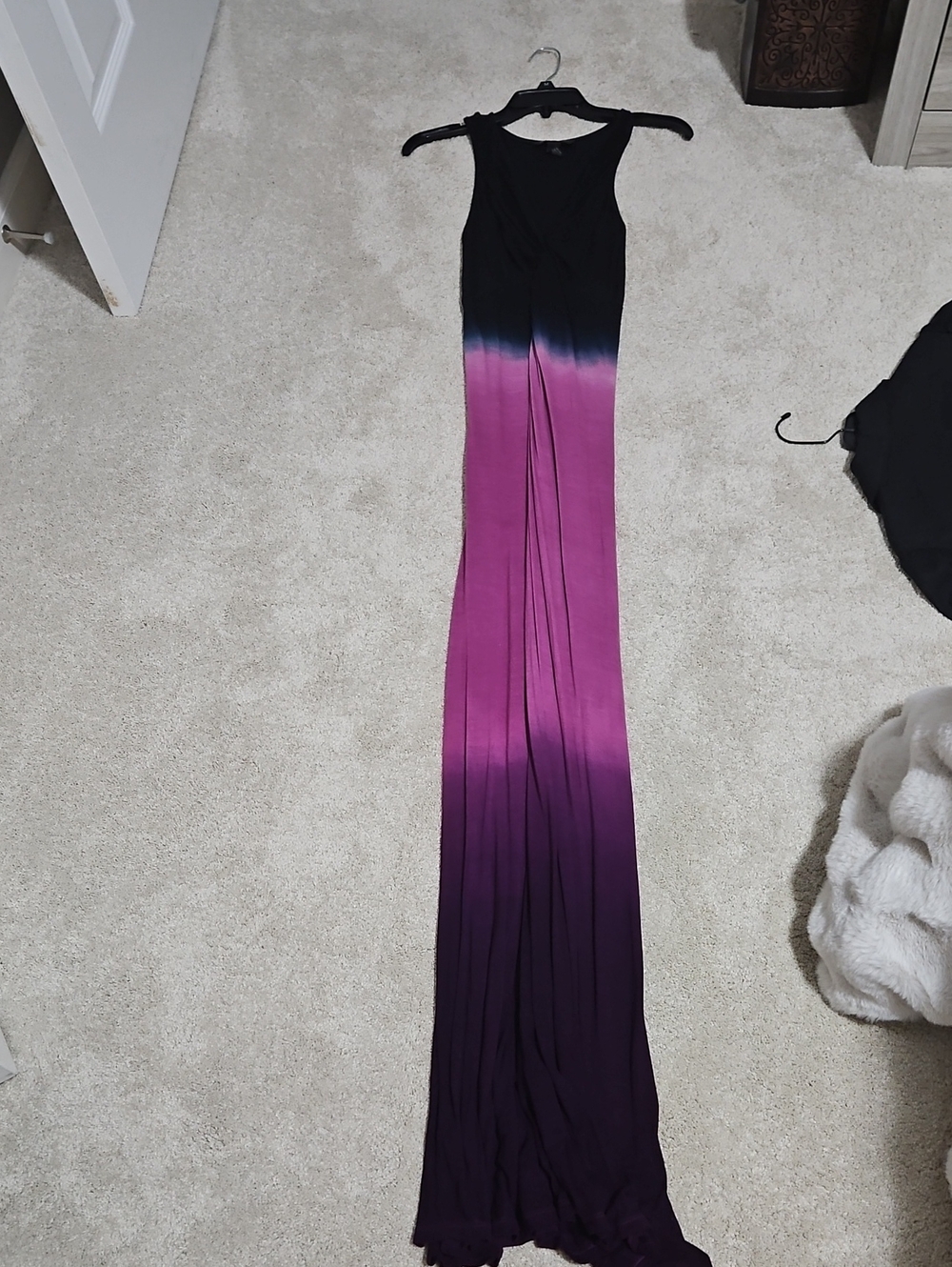 Sleeveless Ombre Maxi Dress in Black to Purple